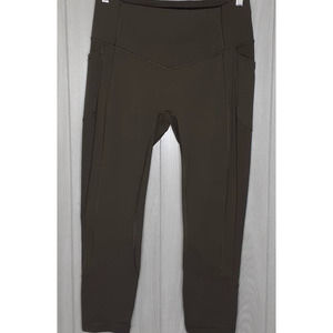 Ladies Lululemon Green Cropped Length Leggings Size 10
